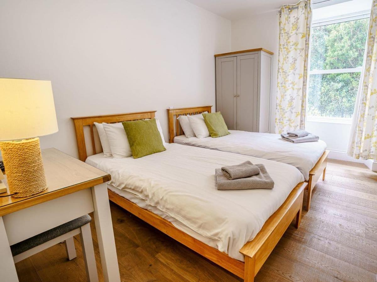 Gwbert Holiday Cottages, Green Meadow Cardigan Exteriör bild